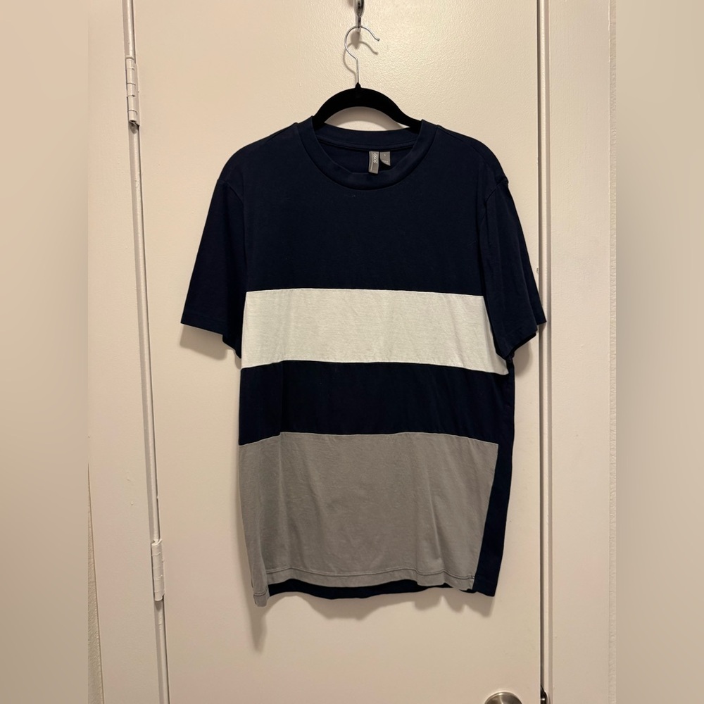 ASOS Men’s Small Colorblocking Blue and Gray Shirt NWOT Small Organic